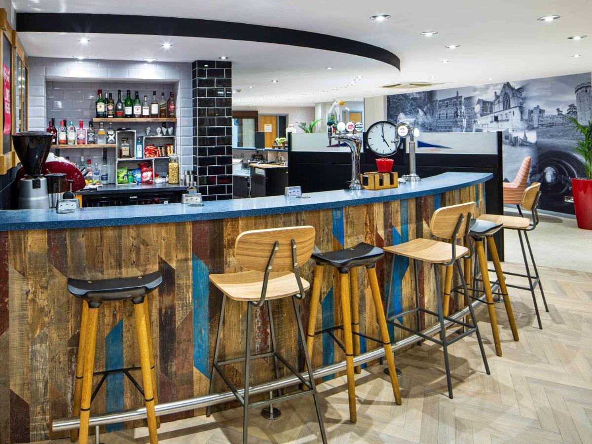 Ibis Rugby East Hotell Crick  Exteriör bild