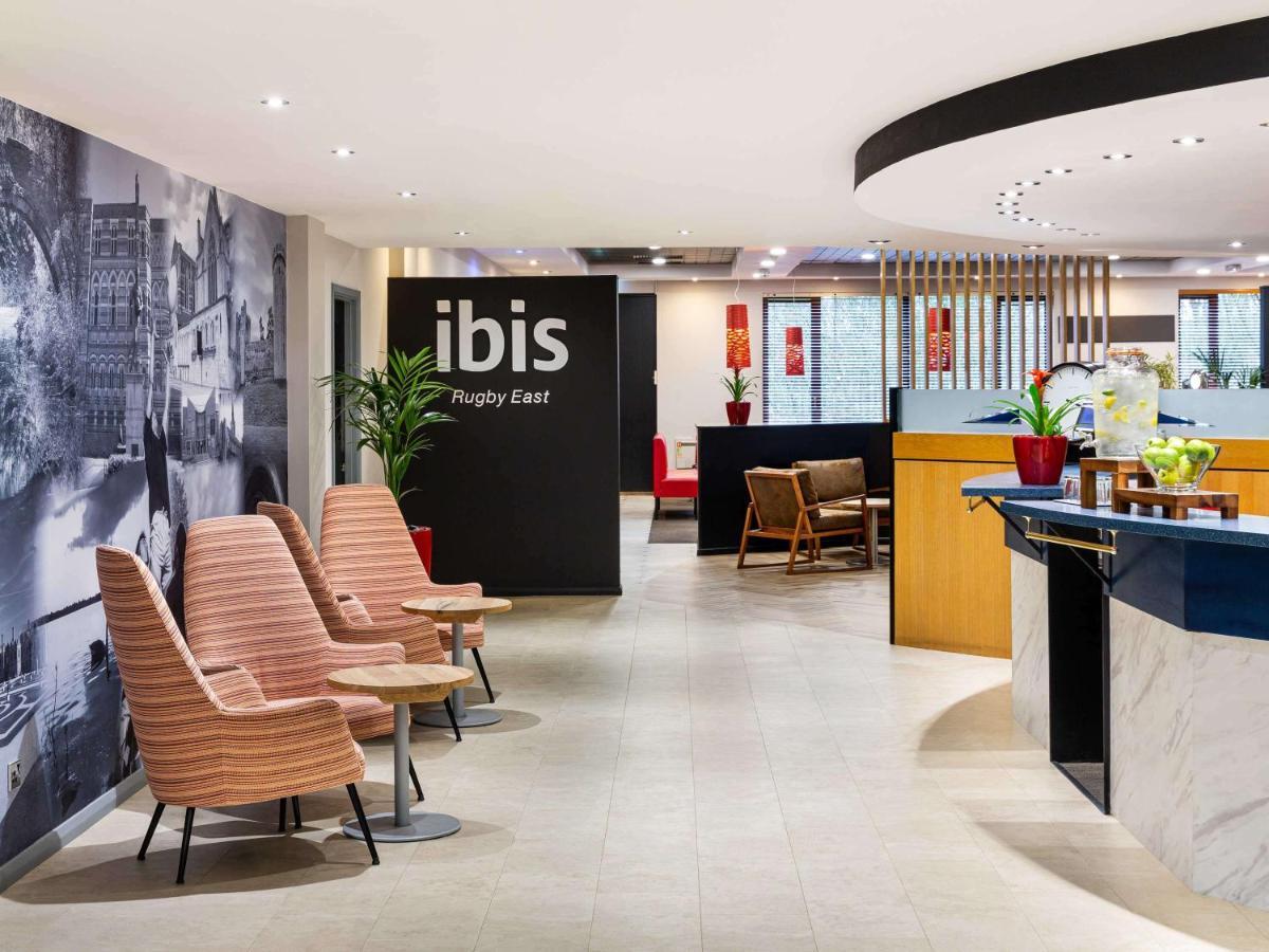 Ibis Rugby East Hotell Crick  Exteriör bild
